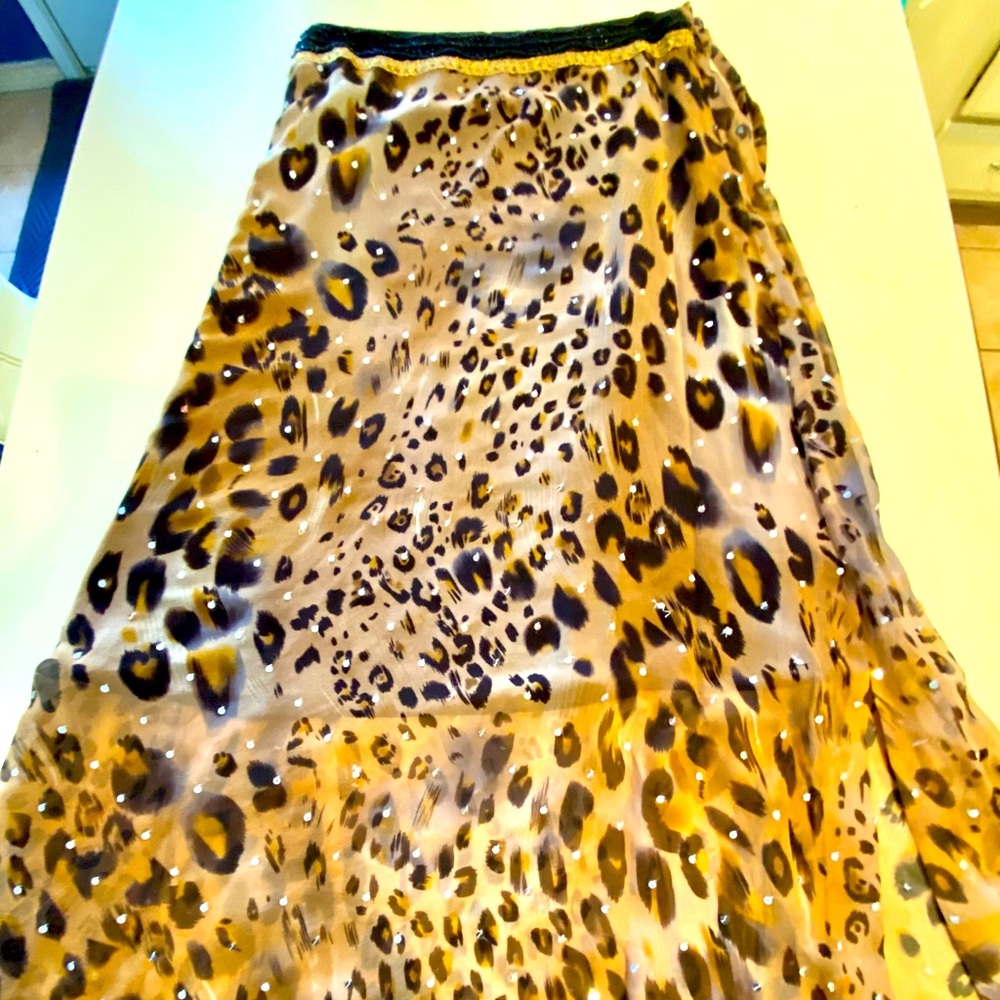 Leopard print ankle length silk sequined skirt, WD NY label, woman-size 6.